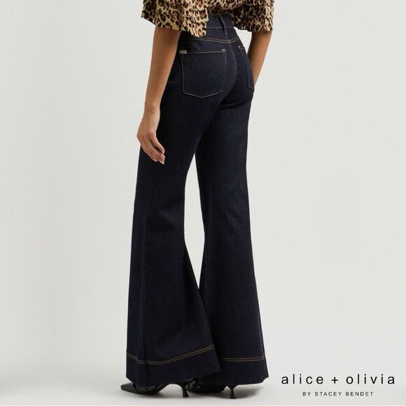 Alice + Olivia **NWT** SB High Rise Bell Flare Leg Jean in Dark Rinse Blue Denim - Picture 4 of 16